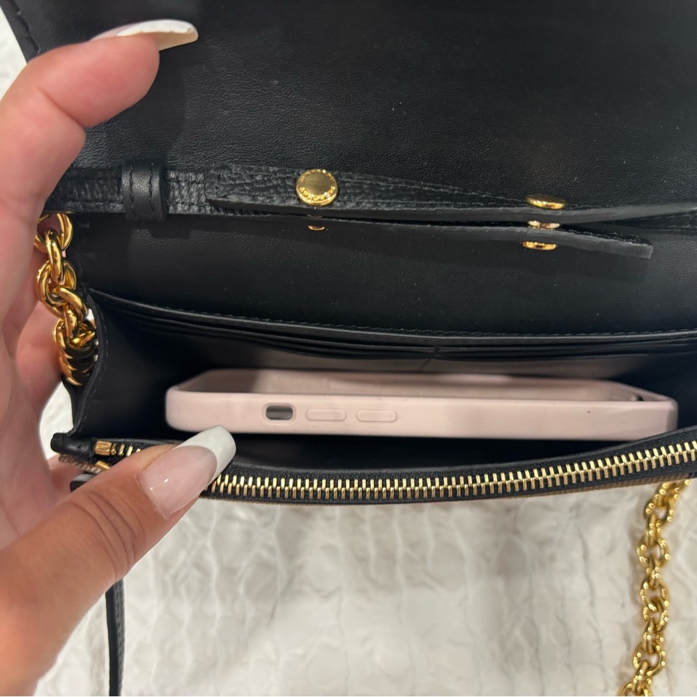 Burberry Black and Tan Crossbody Bag with Gold Chain - Picture 13 of 14